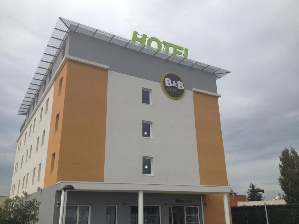 B&B Hotel Lyon Eurexpo Шасьё Экстерьер фото