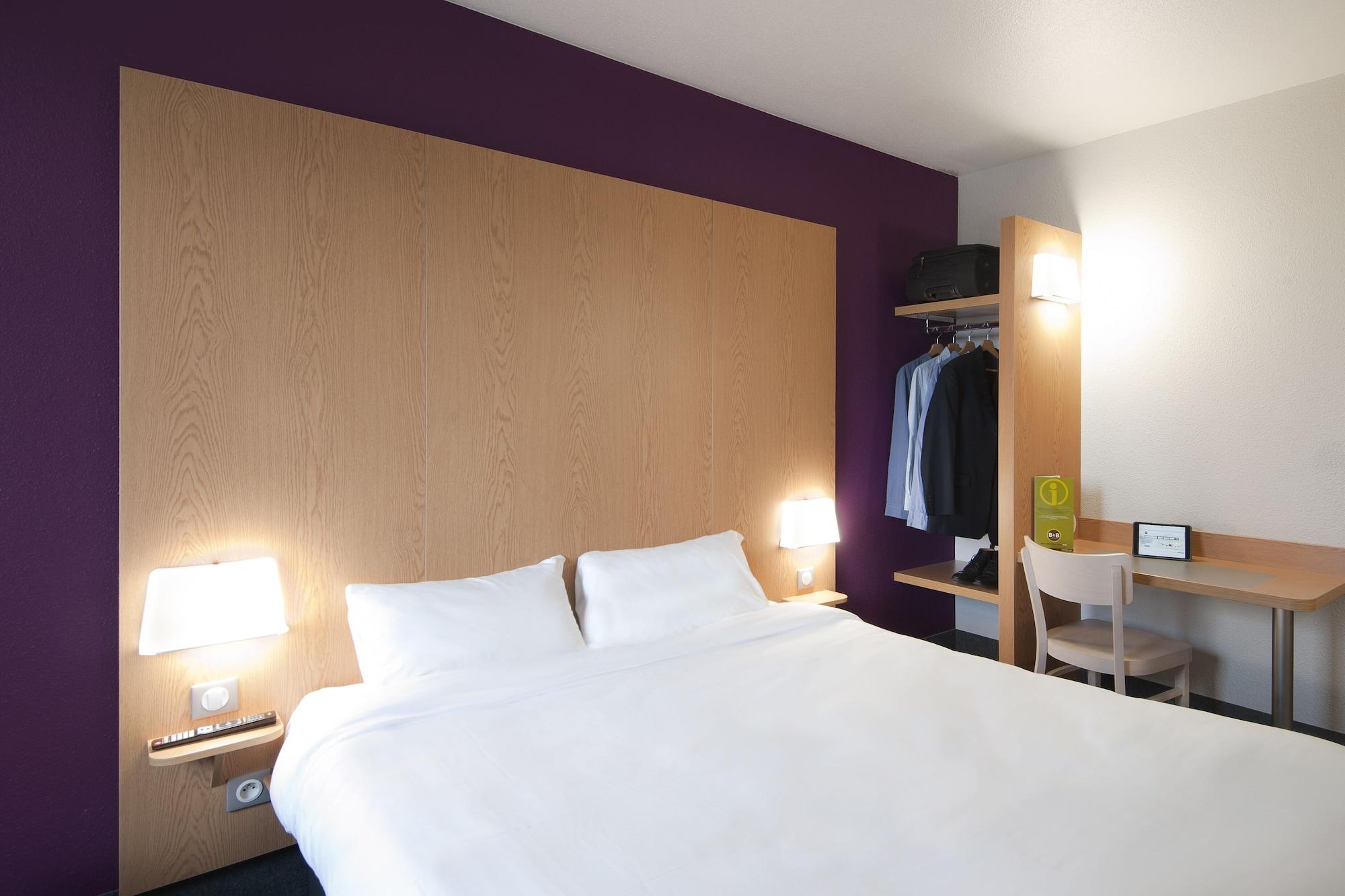 B&B Hotel Lyon Eurexpo Шасьё Экстерьер фото