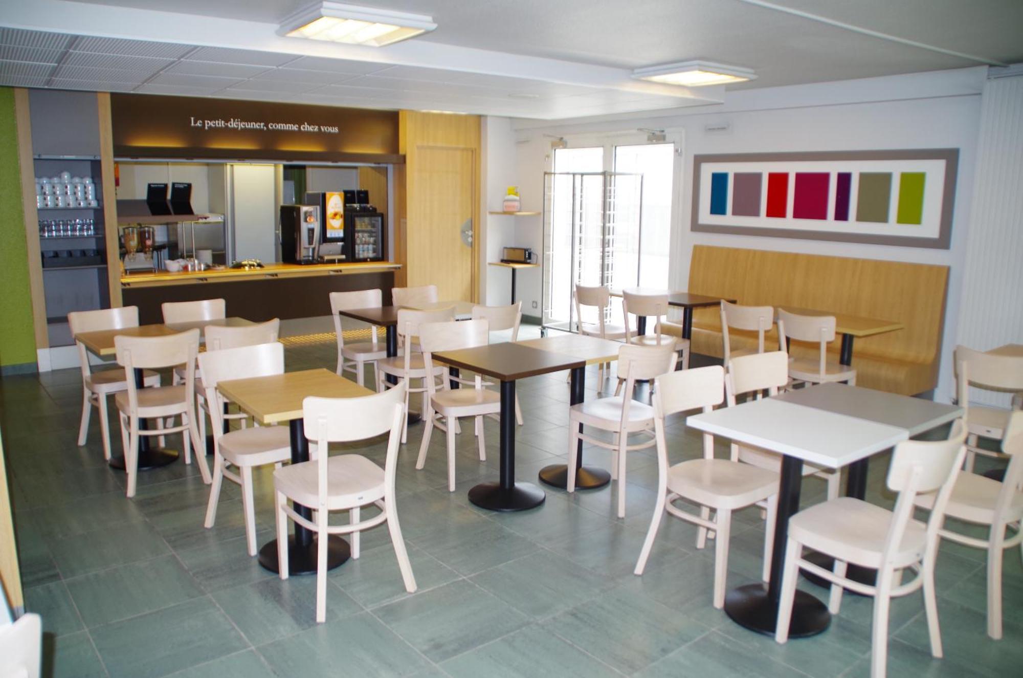 B&B Hotel Lyon Eurexpo Шасьё Экстерьер фото