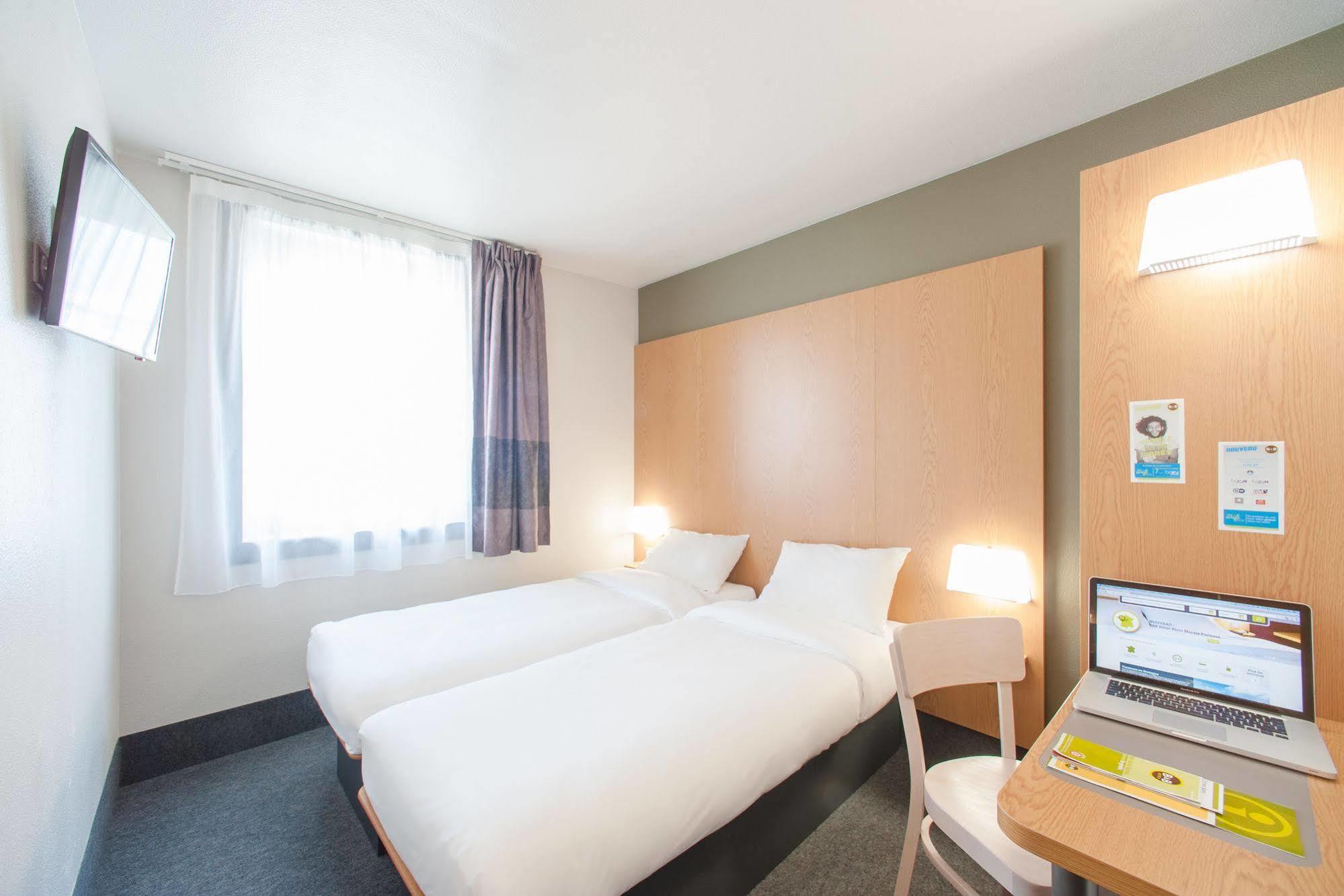 B&B Hotel Lyon Eurexpo Шасьё Экстерьер фото